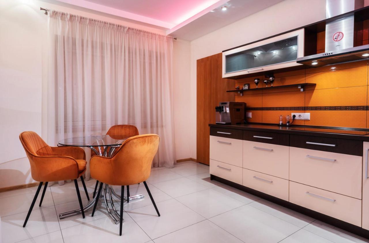 Premium Jacuzzi Apartment Klaipėda Eksteriør billede